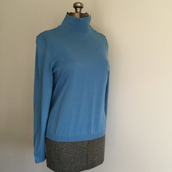 NWOT J Crew 100% Cotton Lightweight Side-neck Buttoned Blue Turtleneck - Picture 1 of 7